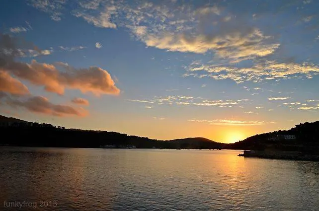 La Colombaia 1. 5/6 Beds Appartement *